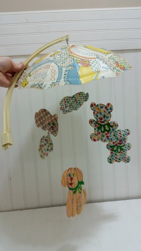 Vtg CALICO MATES Umbrella Musical Crib Mobile +Box Critters Brahms Lullaby Baby - Picture 10 of 12