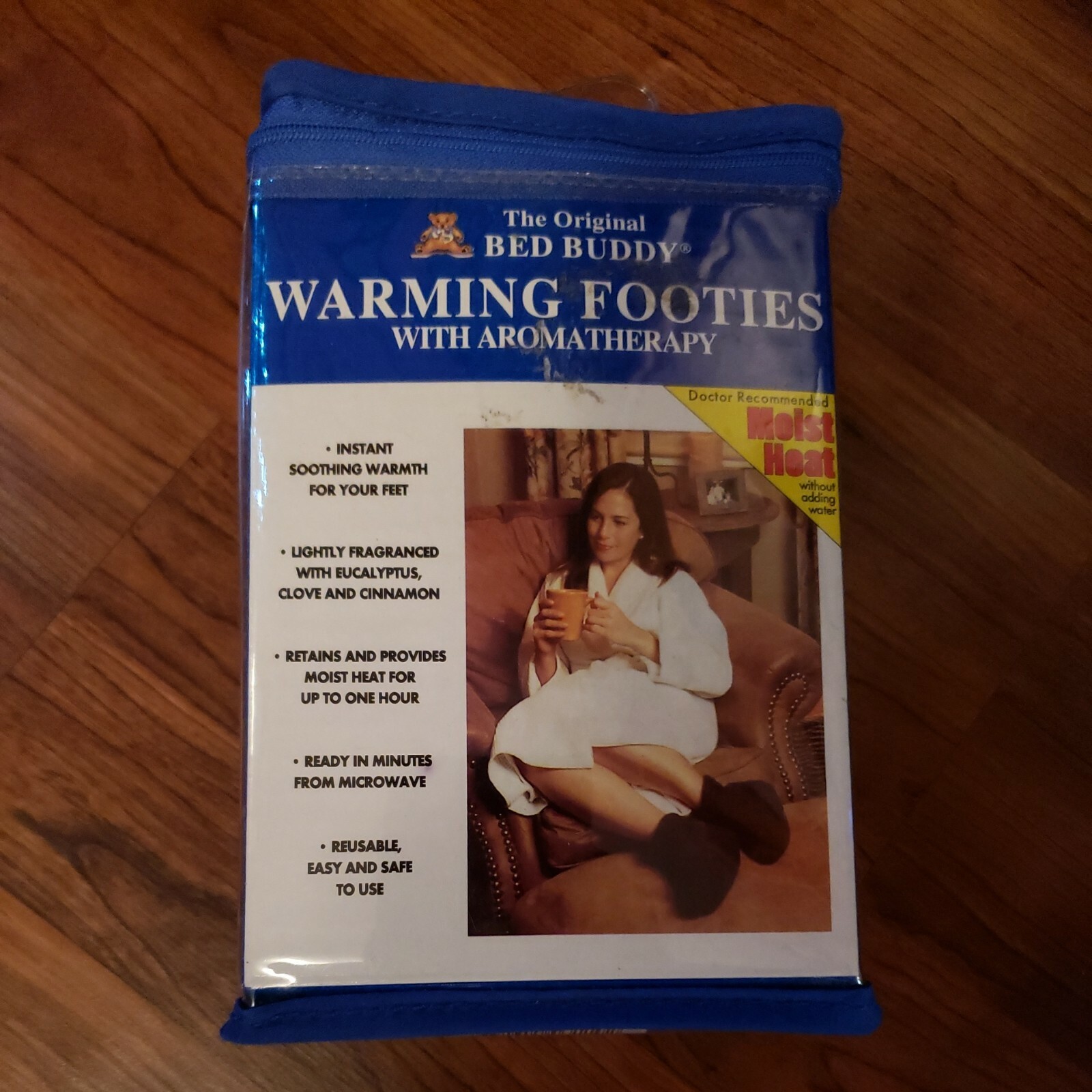 THE ORIGINAL BED BUDDY WARMING FOOTIES WITH AROMATHERAPY SOOTHING FOOT