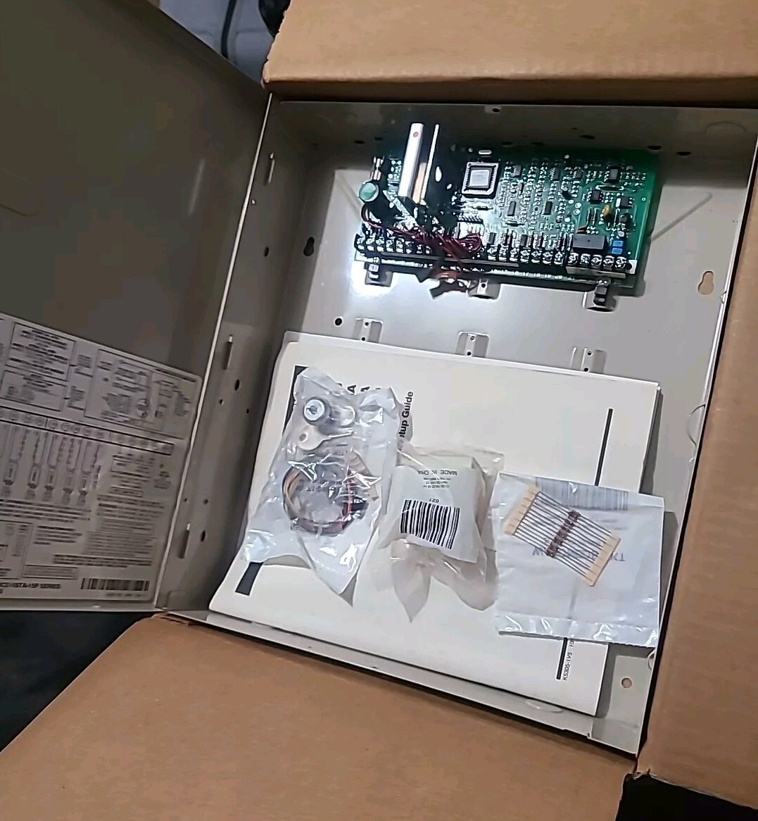 🔥Honeywell Vista 20P Security Panel Version Rev UL With Enclosure