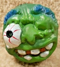 Vintage 1980's Madballs KO Knock Off Ball Water Squirter Eyeball Monster