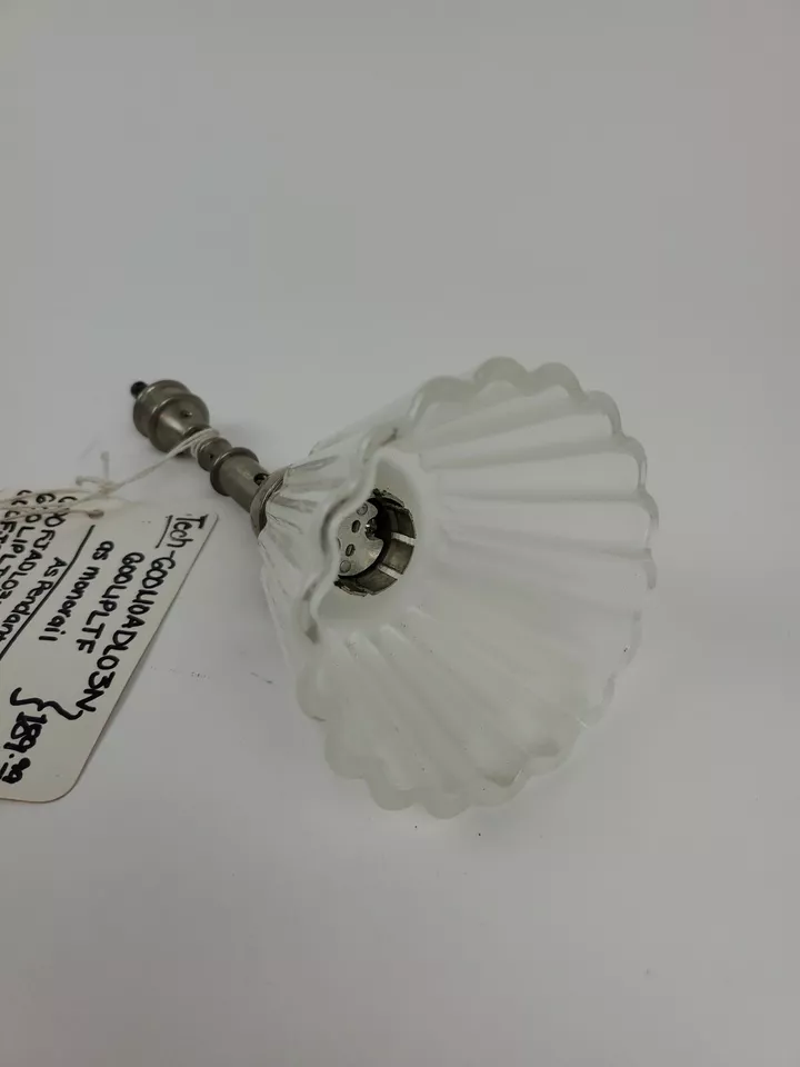 Tech Lighting 700MOADLO3N Aero Head Chrome BASE MATE GLASS FLOWERED  - Image 3 of 4