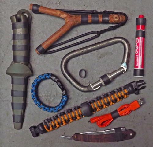 Tactical Rubber Bands Size #82 (2 1/2'' x 1/2''), 50 Pcs Black Thick Small Wide - Picture 2 of 7