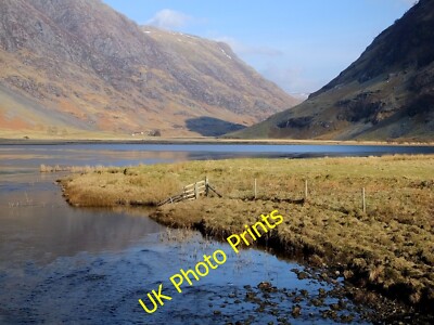 Foto 6x4 Abfluss aus Loch Achtriochtan, Glen Coe Glencoe \/NN1058 um 2015