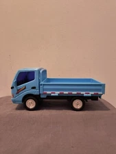 click n' play truck Blue