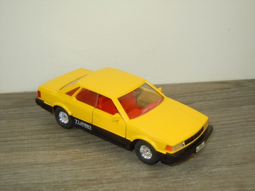 Nissan Bluebird Turbo - Tomica Dandy DJ-012 Japan 1:35 in Box *66147 - Imagen 5 de 5