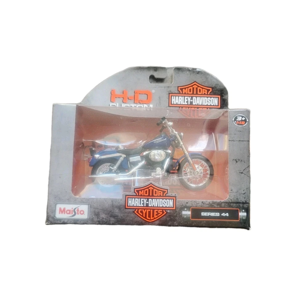 Литой под давлением мотоцикл Maisto Harley Davidson 2006 DYNA Street Bob серия 44 1:18 - Изображение 2 из 4
