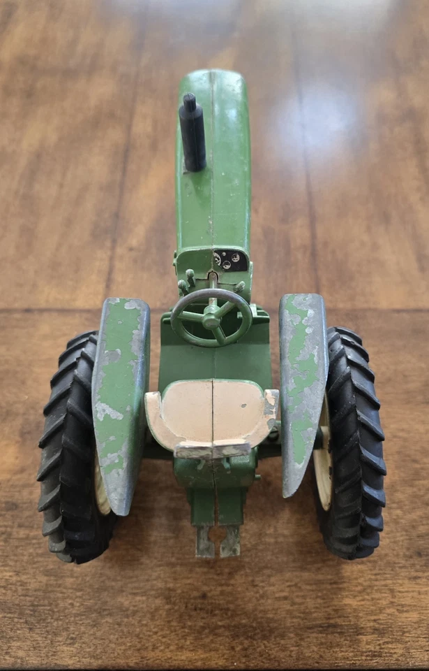 Tractor de colección Ertl John Deere 3020 años 60 escala 1/16, ruedas traseras de metal Foto 3 de 4