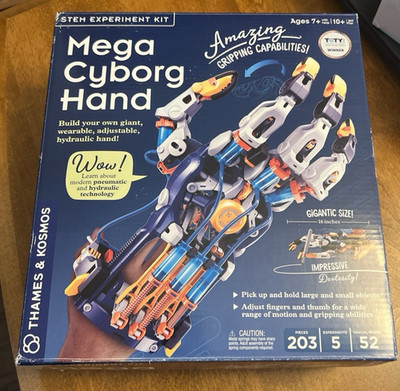 NEW Mega Cyborg Hand Toy Thames Kosmos Stem Science Building Kit Open Box