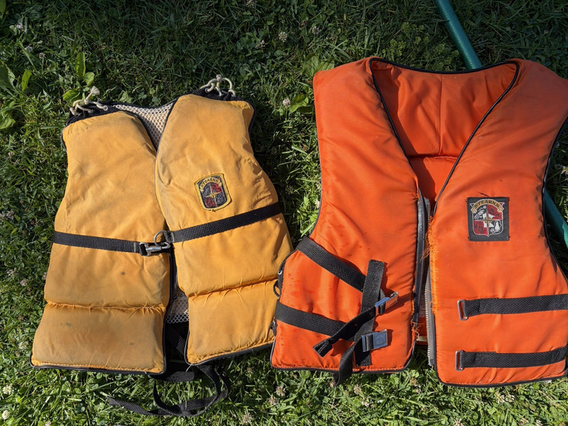 Stearns Flotation Life Jacket Vest Lot of 2, 1 Yellow & 1 Orange Vests