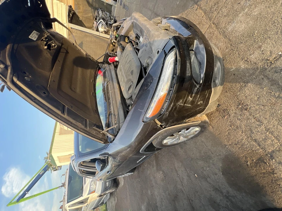 2016 Jeep Cherokee Right Window Regulator with Motor - Black, Used, 108k Miles - Image 4 of 4