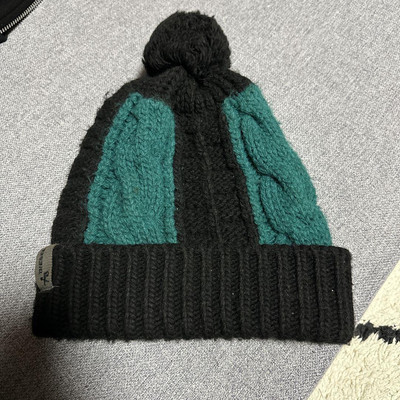 Diesel Men Bicolor Knit Hat With pom-poms Luxury Stylish  display picture 1