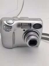 Nikon COOLPIX 4600 4.0MP Digital Camera - Silver