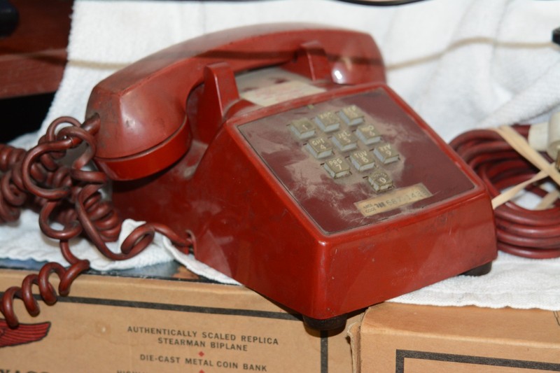 Telephones General. Vintage Red WE 10 Button Phone Mod. 1500(not working)