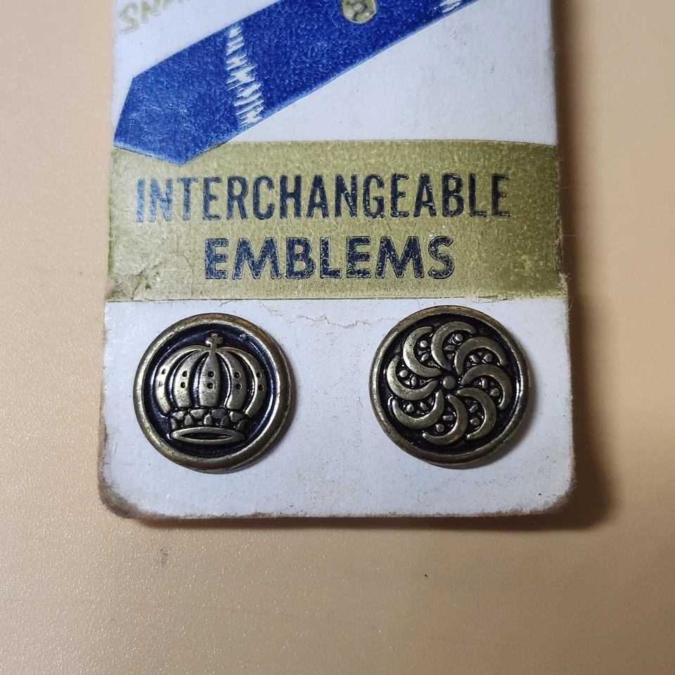 Vintage Snap-A-Matic Interchangeable Emblems Set Crown Swirl Buttons Carded USA - Image 2 of 4