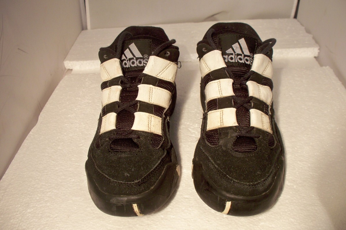 Vintage 1996 Adidas Low Top Training / Cross Trainer Sneakers