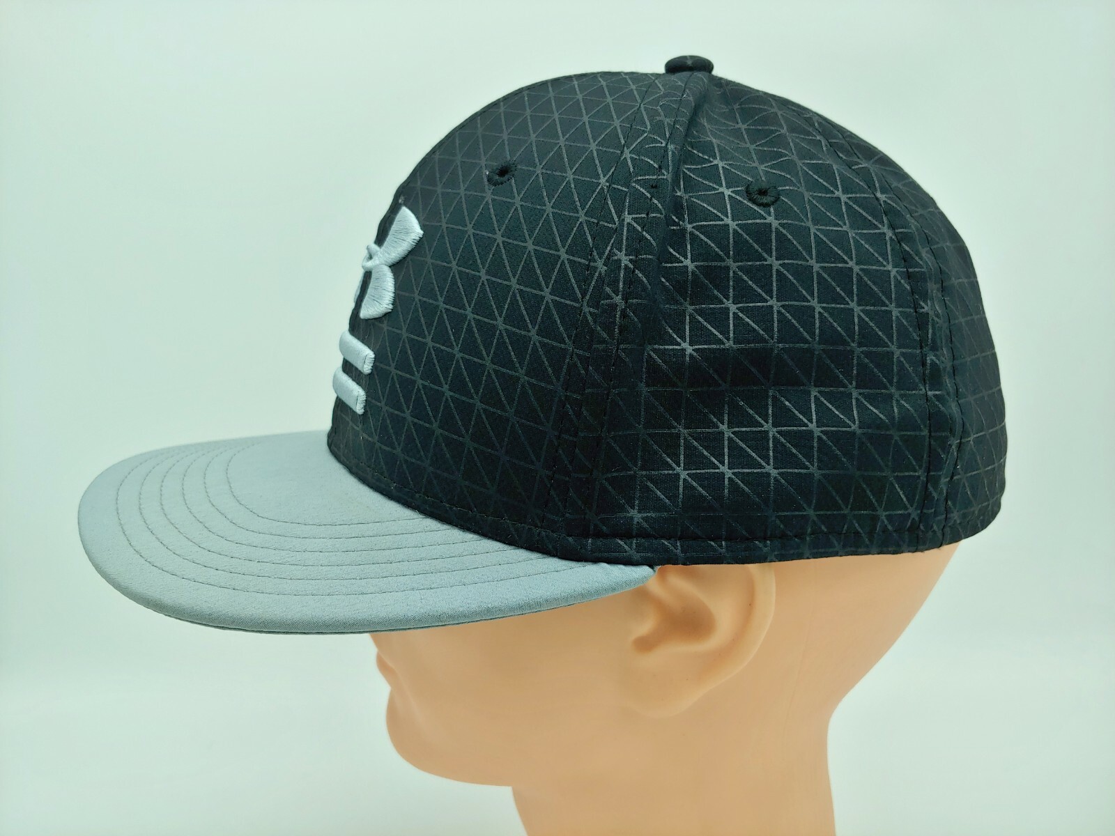 Under Armour Project Fitted Baseball Cap Hat Embr… - image 3