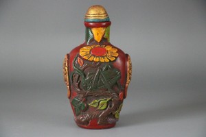 Chinese antique Qing Hand-made Wooden Lacquer ware Flowers cricket statue snuff