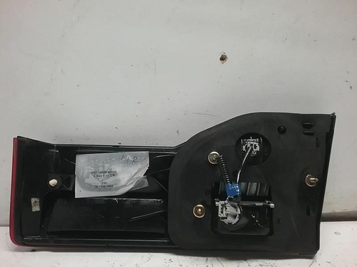 Luz trasera izquierda del conductor montada en la tapa del sedán se adapta al 01-02 ACCORD 25109 - Imagen 2 de 3