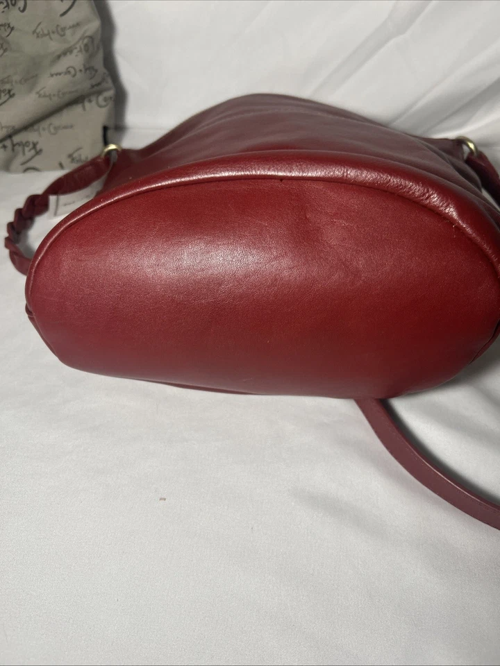 Cartera Bandolera Foley + Corinna Cuero Rojo, Rojo De Colección ~ ¡¡Adorable $30!!! Foto 4 de 4