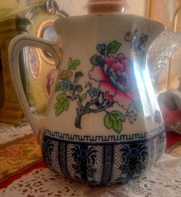 Keeling & Co Losol Ware Balusterform Krug Shanghai Muster 1912 -1936.