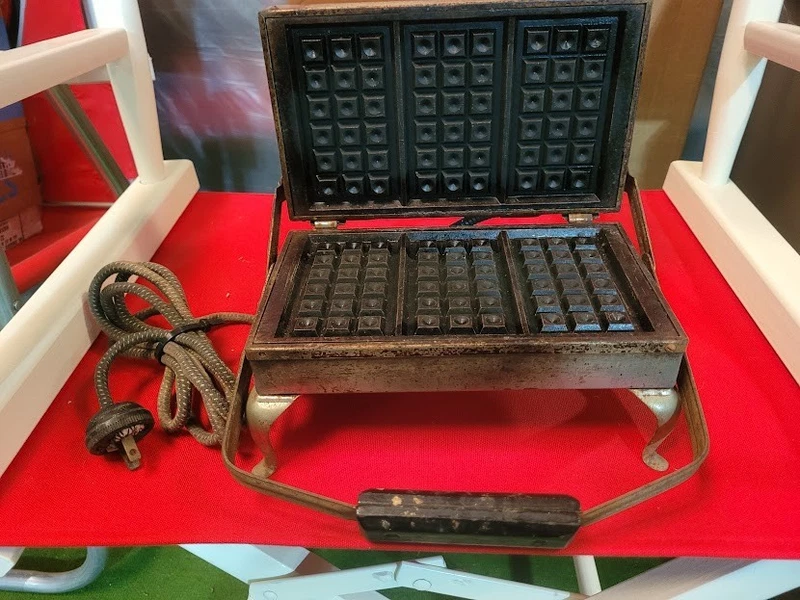 Waffle Maker