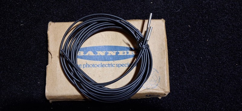 Banner PIF46U 26036 Plastic Fiber Sensor,