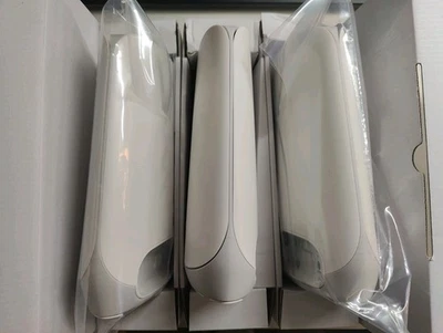 NETGEAR Orbi RBK753P Tri-Band WiFi 6 Mesh System Router + 2 Satellites - Image 1 of 4