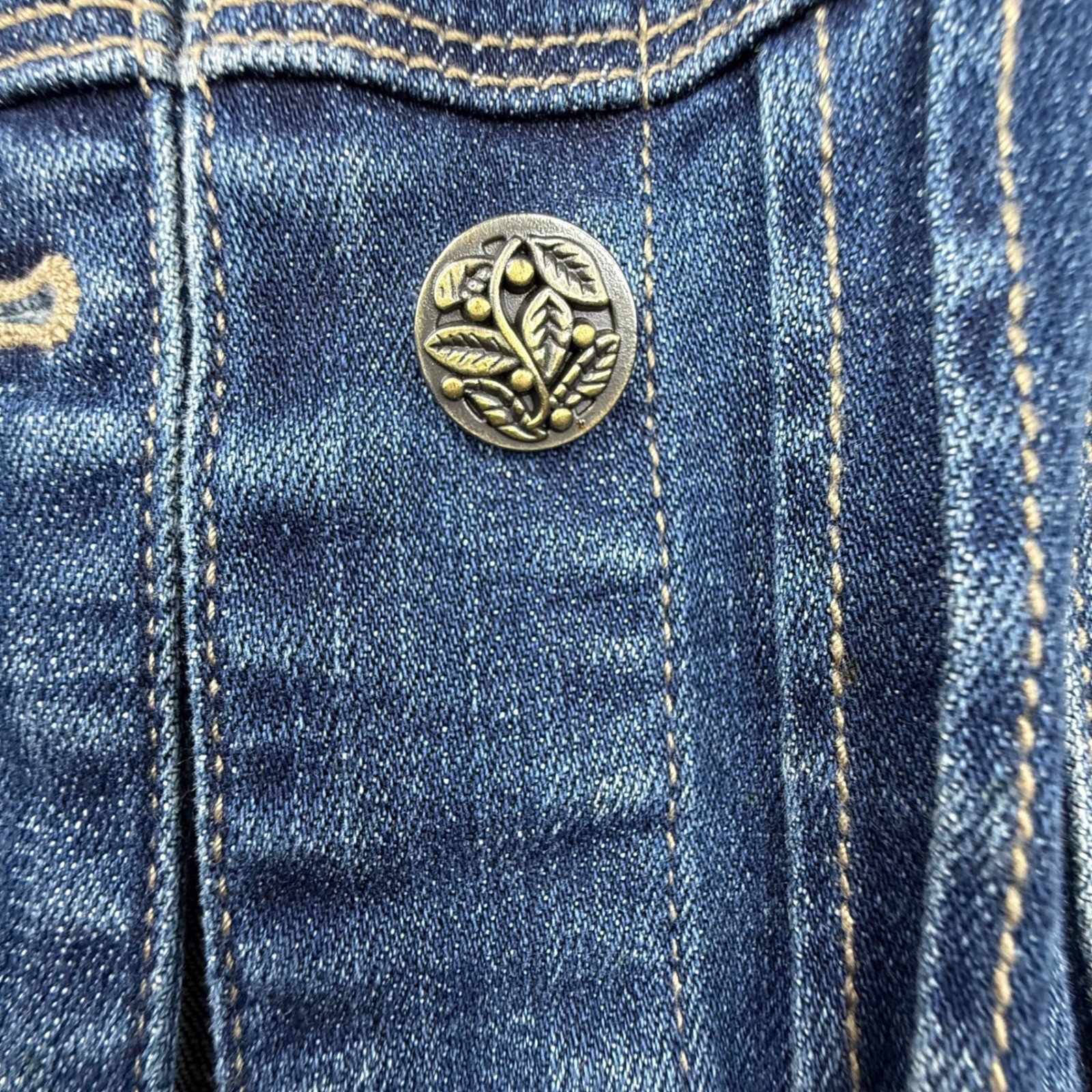 Chicos Denim Jacket Embroidered Patch Floral Jean… - image 11