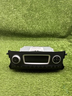 ZB Radio Base A4519011301 Smart ForTwo 451 Mobis Car Radio.    s1