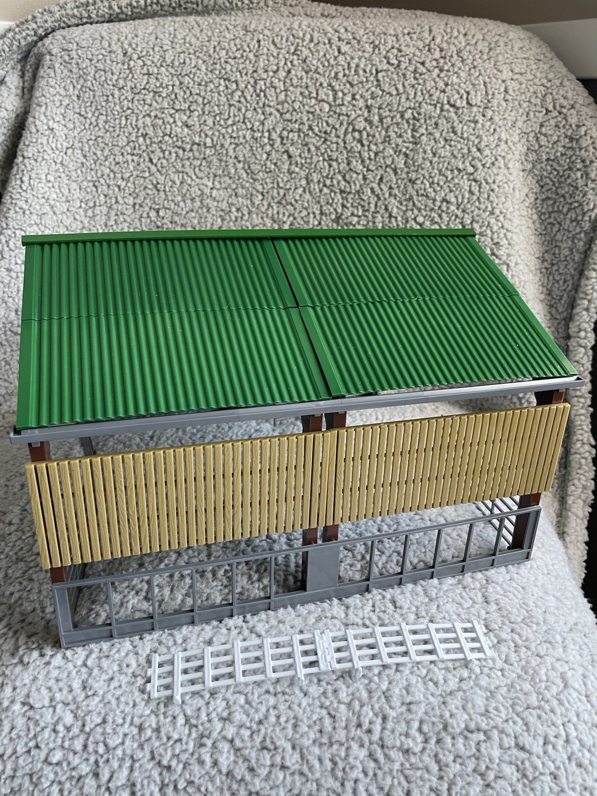 Picture 2 of 11