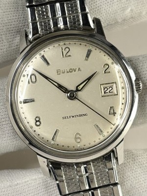 BULOVA Vintage 1970 s Men s Automatic Date Silver Dress Watch