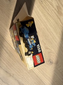 LEGO Mobile Command Trailer 1558 LEGOLAND Space System 64 Pieces Ages 6-12