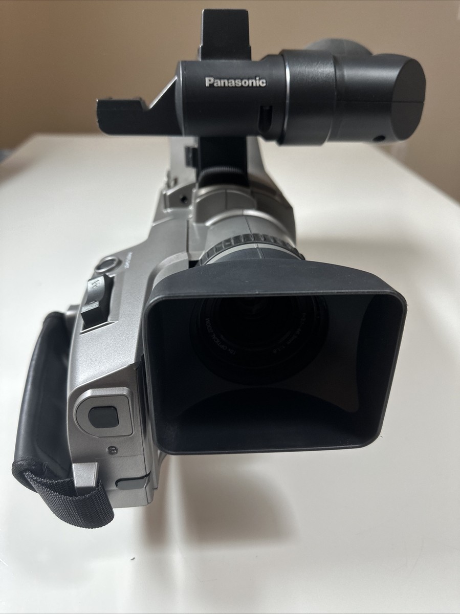 パナソニック AG-DVC7 DVC7P プロフェッショナルミニDVビデオカメラ s-l1200.jpg