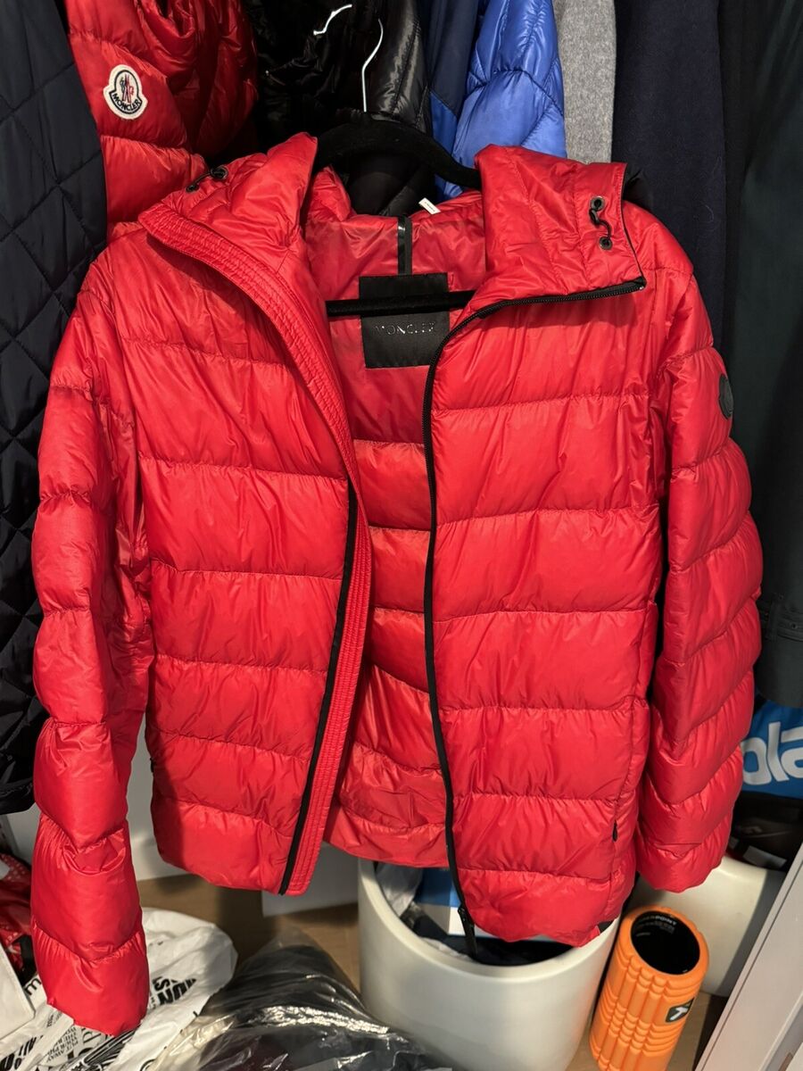 New Without Tags Moncler Provins Red Longue Saison New Without Tags Moncler Provins Red Longue Saison