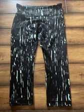ululemon Wunder Under Crop Iii Painted Animal Menthol Black Size 8