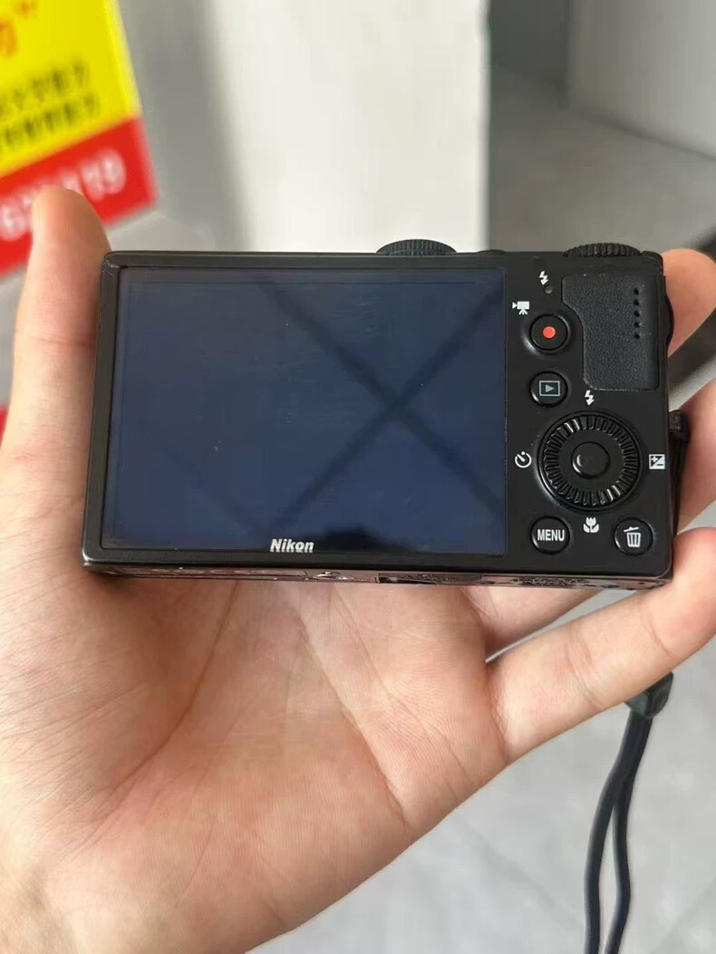 Nikon Coolpix P310 Compact Digital Camera 16.1MP 4.2x Optical Zoom