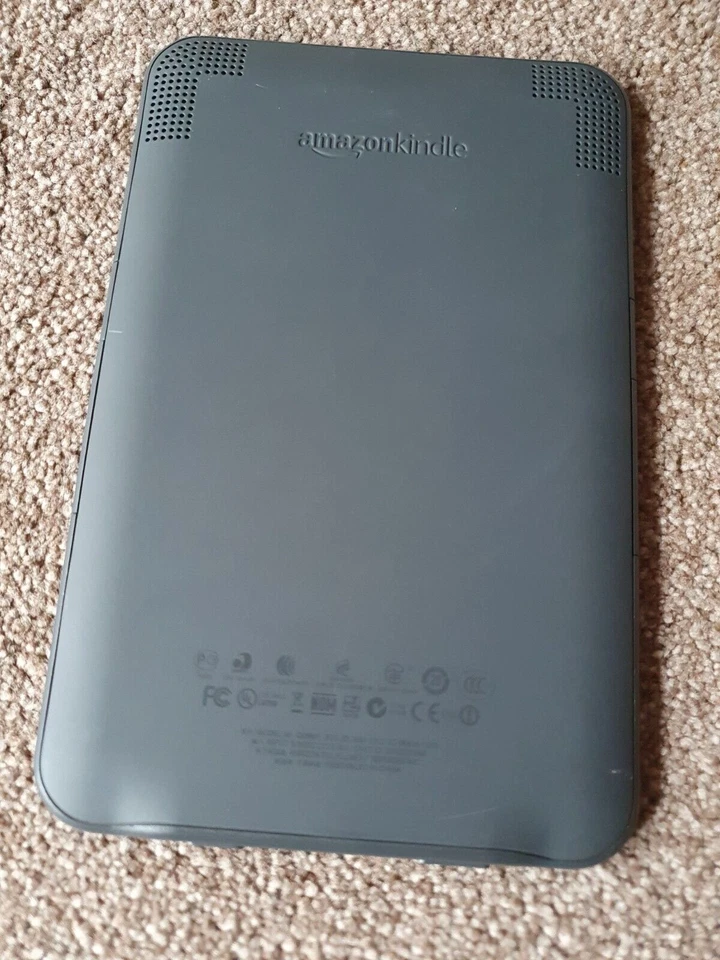 Amazon Kindle D00901 Keyboard 3rd Generation eBook Reader - Screen Faulty - Image 3 of 3