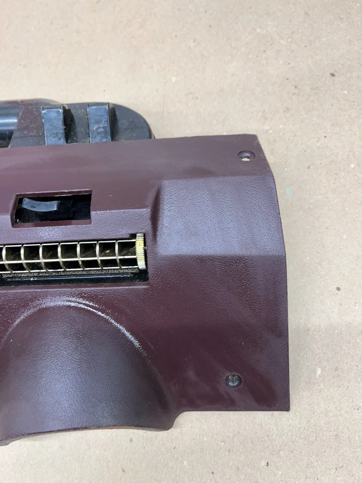 1981 85 86 87 Monte Carlo Malibu El Camino moldura de columna inferior con enfriador de bolas de ventilación Foto 4 de 4