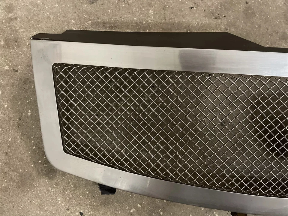 Комплект решетки радиатора 2003-2007 Cadillac CTS Trex T-Rex с эмблемой верхняя и нижняя - Изображение 4 из 4