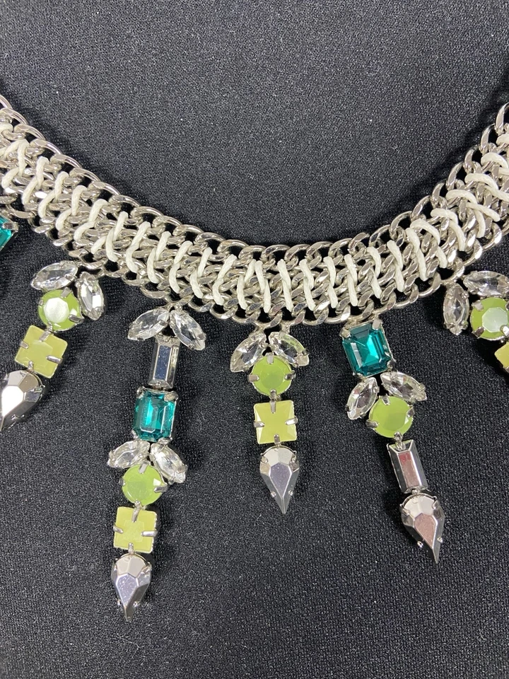 BCBG MAXAZRIA Silver Chain & Peridot Green Teardrop Rhinestone Fringe Necklace - Image 2 of 4