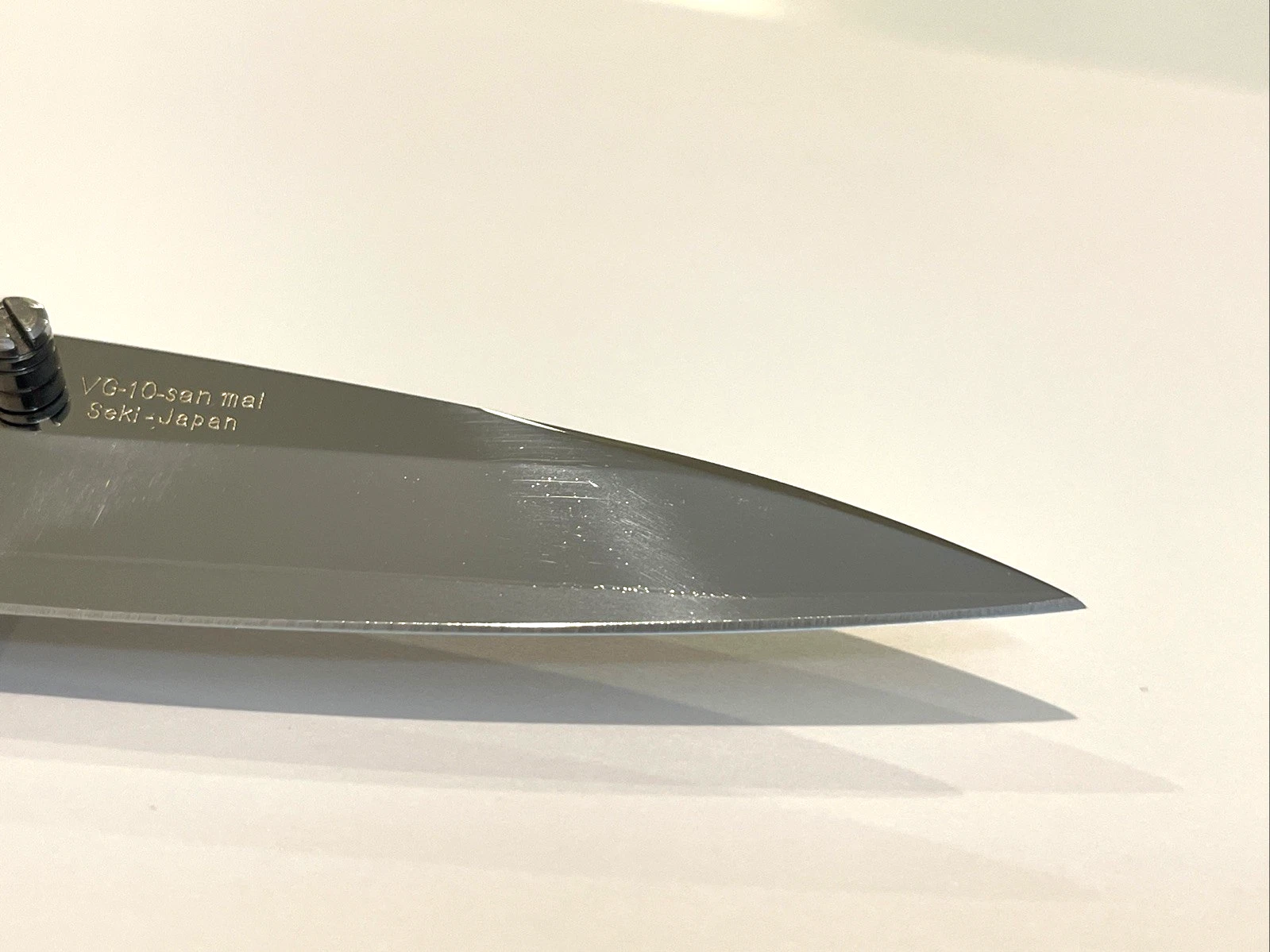 SOG CT-01 Facet Folding Knife VG-10 San Mai Carbon Fiber Handle Japan - product detail image 8