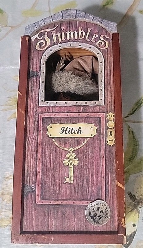 Annalee Thimbles Hitch The Christmas Card Writer Dated 2002 Original Box W Tags