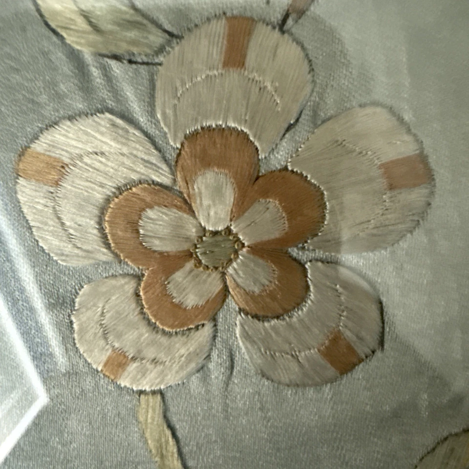 "Antiguo bordado chino vintage de seda enmarcado 18,5""x19,5"" enmarcado" Foto 3 de 4