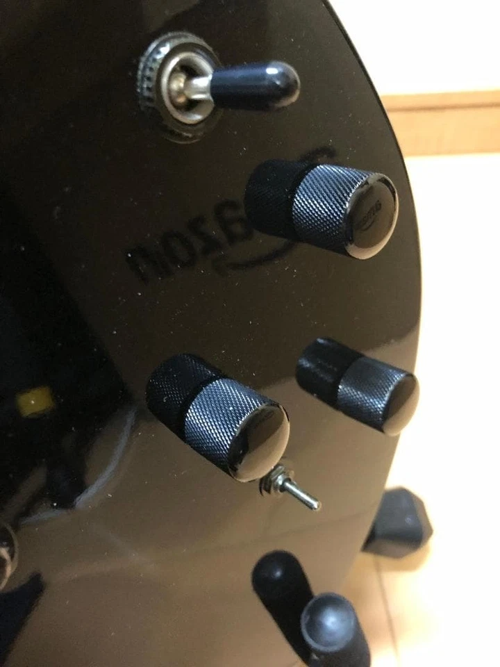 Guitarra Eléctrica BURNY LS-55S Tipo Les Paul Hecha en Japón Negra Usada Foto 4 de 4