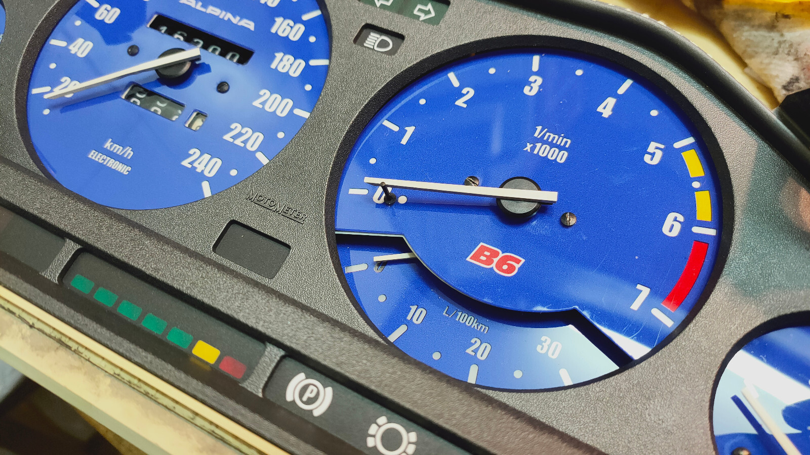 ALPINA Style BMW e30 Cluster (Replacement upgrade fit any e30 OEM