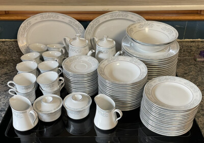 Fairfield Versailles ￼Fine China Complete Sixteen Piece Setting ￼and Extras