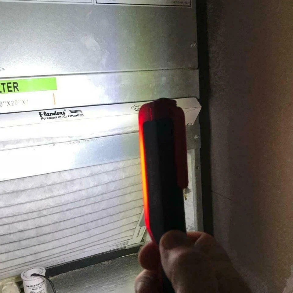 Linterna LED, Linterna Clip Bolsillo, Luz Manos Libres Foto 3 de 3