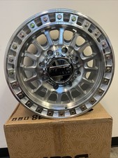 4 18x9 Kmc Km552 Off-road Silver Machined 8x180 0mm Silverado 2500 Hd Gmc