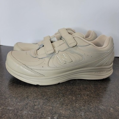 New Balance 577 Walking Shoes Womens Size 8.5 Wide Beige Leather Straps WW577VB