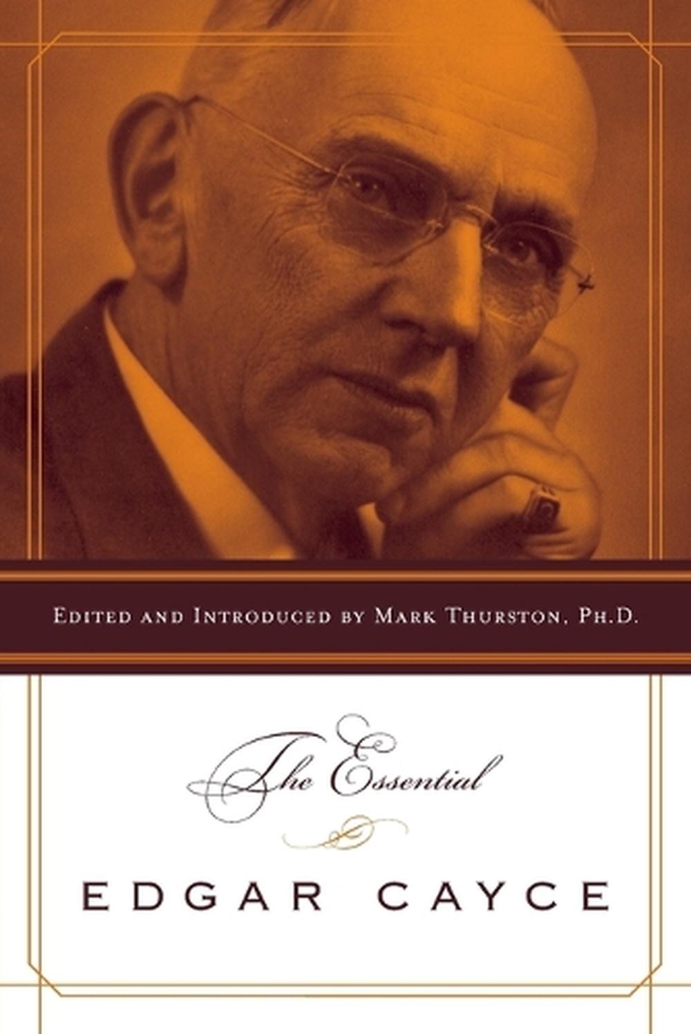 The Essential Edgar Cayce by Mark A. Thurston (English) Paperback Book
